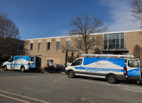 Commercial Office Building in Paramus